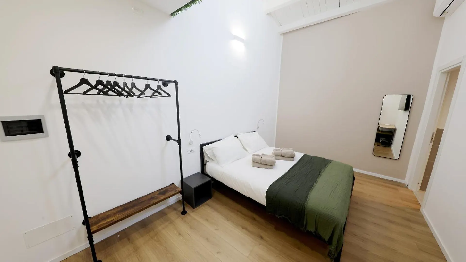 Argenteria5 Holiday Rooms Palermo